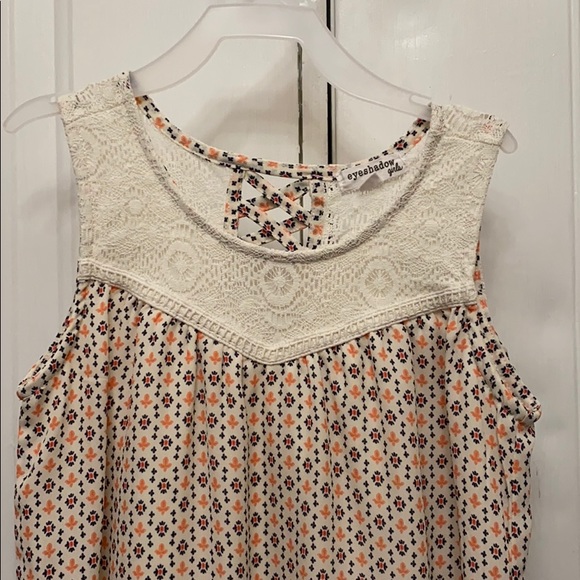 Girls dress - Picture 2 of 6